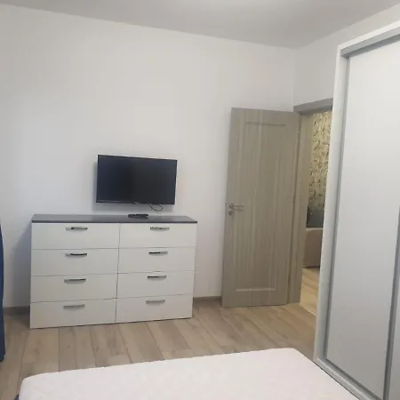 Apartament Zona Hanul Piratilor / Cu Peste Appartamento Năvodari